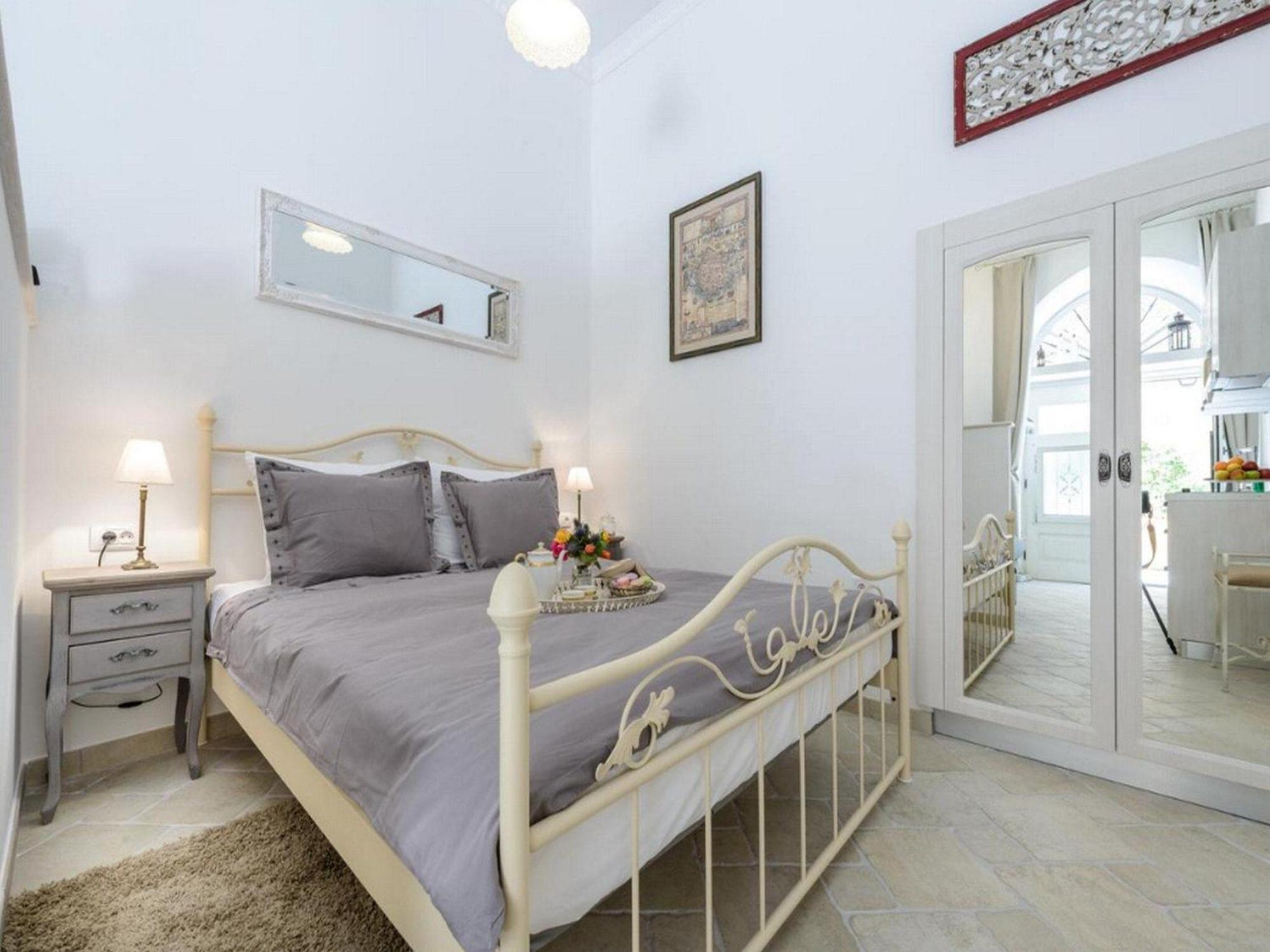 Apartment Franka Old Town - *
